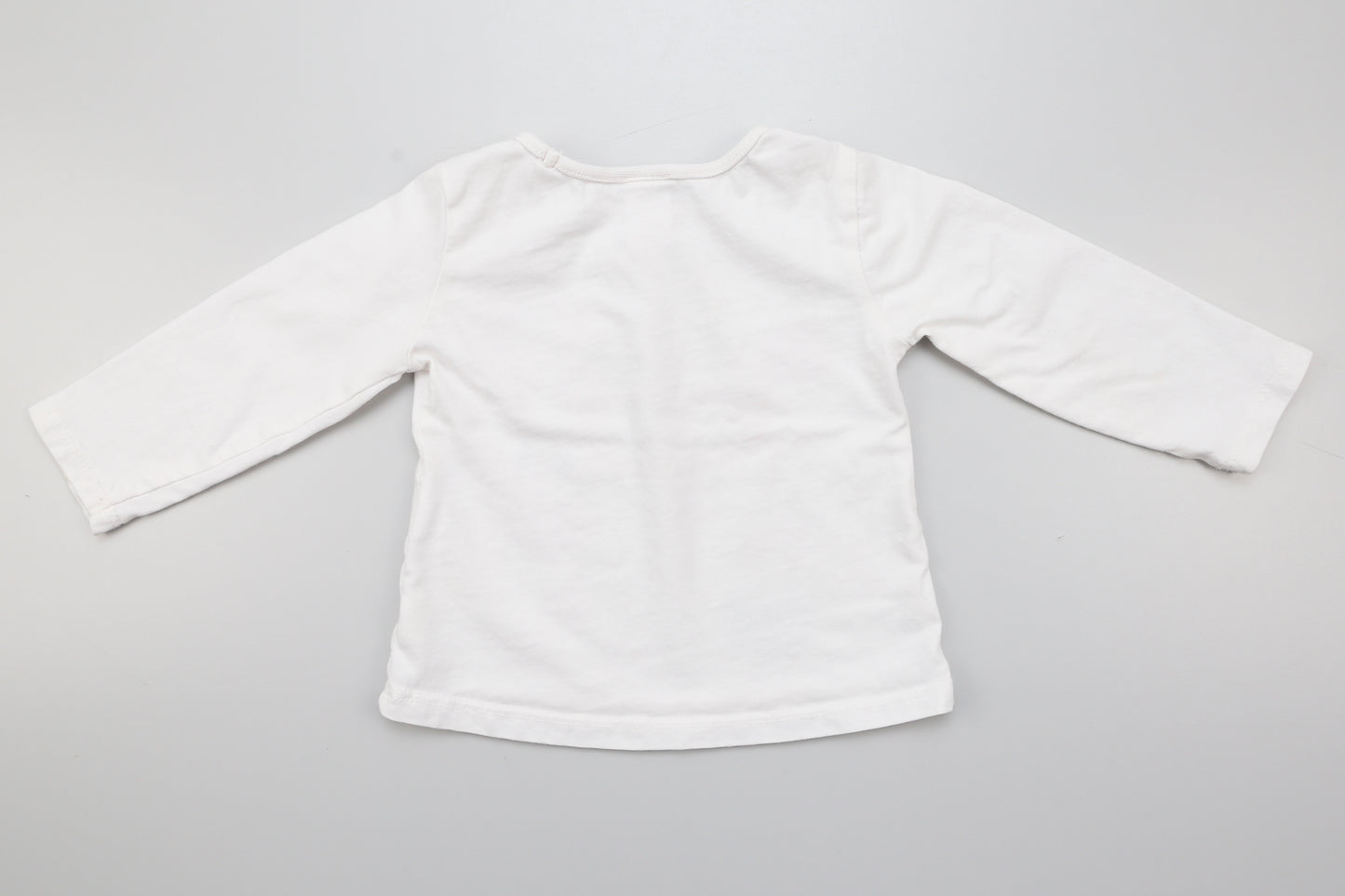 Weißes Langarmshirt mit Hasen (74) - KlugeMutti