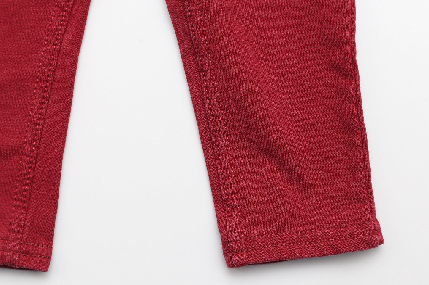 Mädchen Set in Bordeaux mit Blumenbluse (74) - KlugeMutti