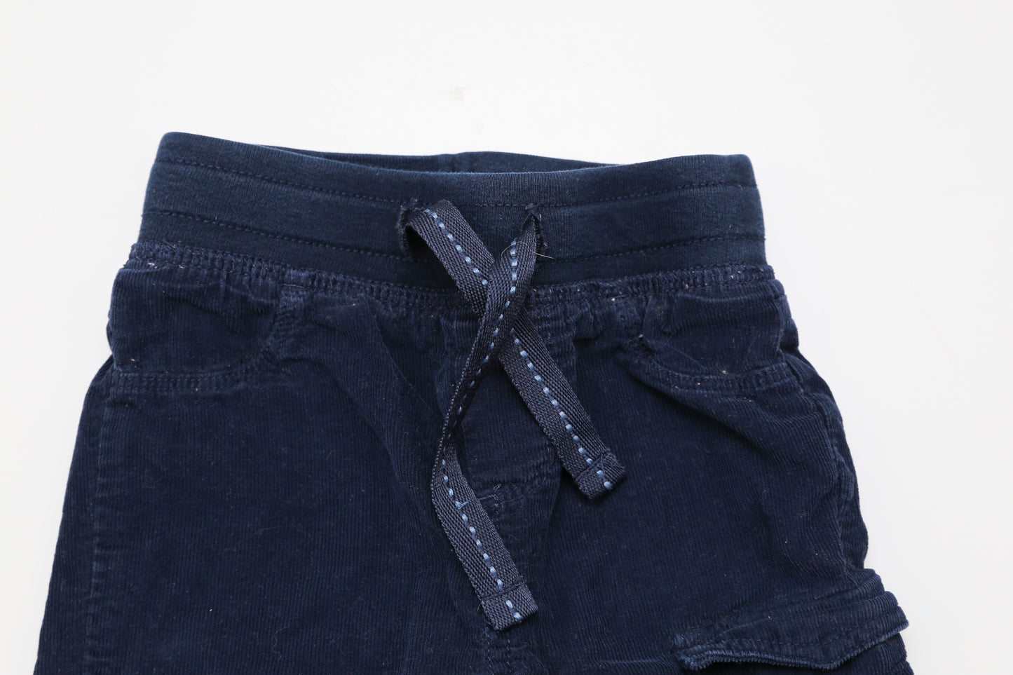 Gefütterte dunkelblaue Cordhose (74) - KlugeMutti
