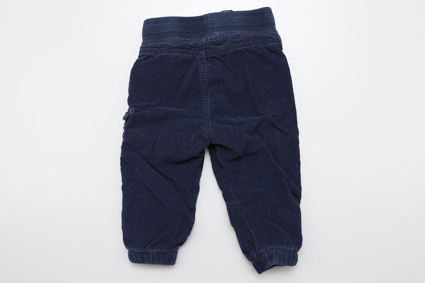 Gefütterte dunkelblaue Cordhose (74) - KlugeMutti