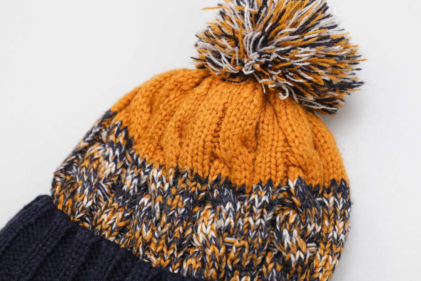 Gefütterte Strickmütze für Jungen mit Bommel (62) - KlugeMutti