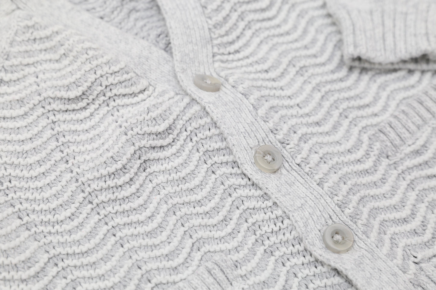 Grau gestrickte Baumwollstrickjacke (68) - KlugeMutti