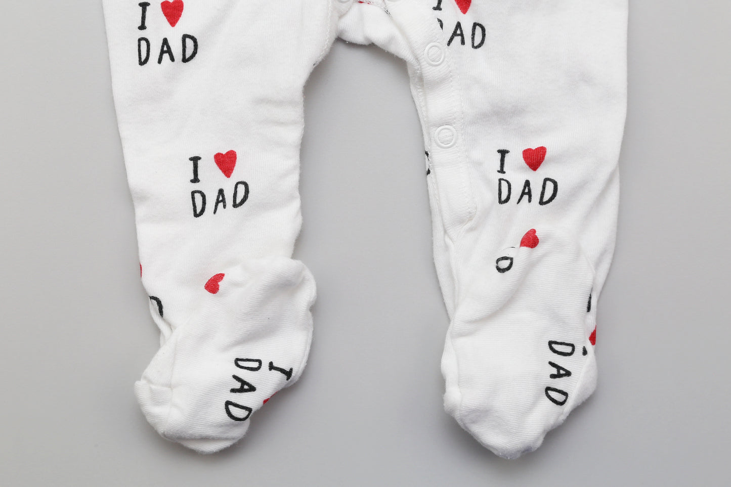 Weiße Bio-Baumwollstrampler mit "I love dad"-Aufdruck (68) - KlugeMutti