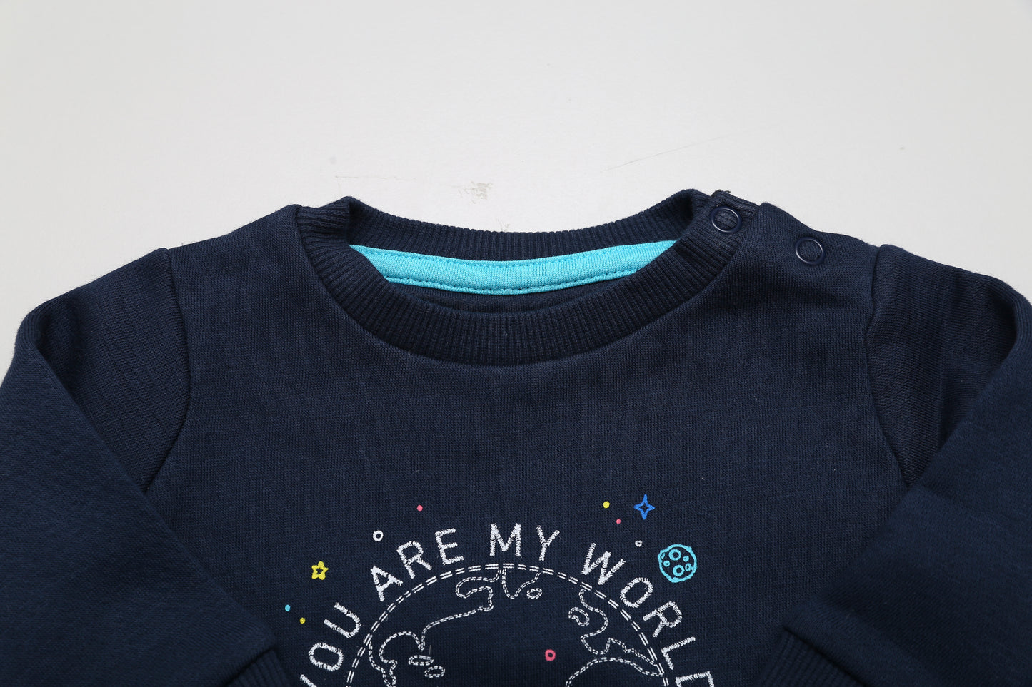 Sweatshirt mit Globus-Motiv (56) - KlugeMutti