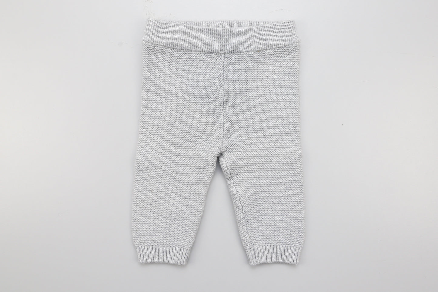 Graue Strickhose für Babys