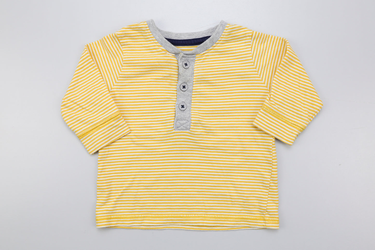 Gelb-weiß gestreiftes Langarmshirt (62) - KlugeMutti