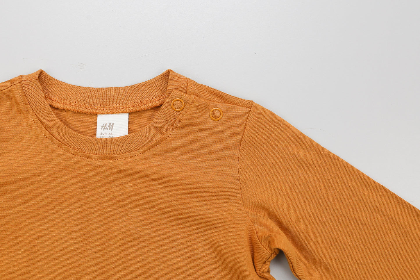 Senfgelbes Langarmshirt (68) - KlugeMutti