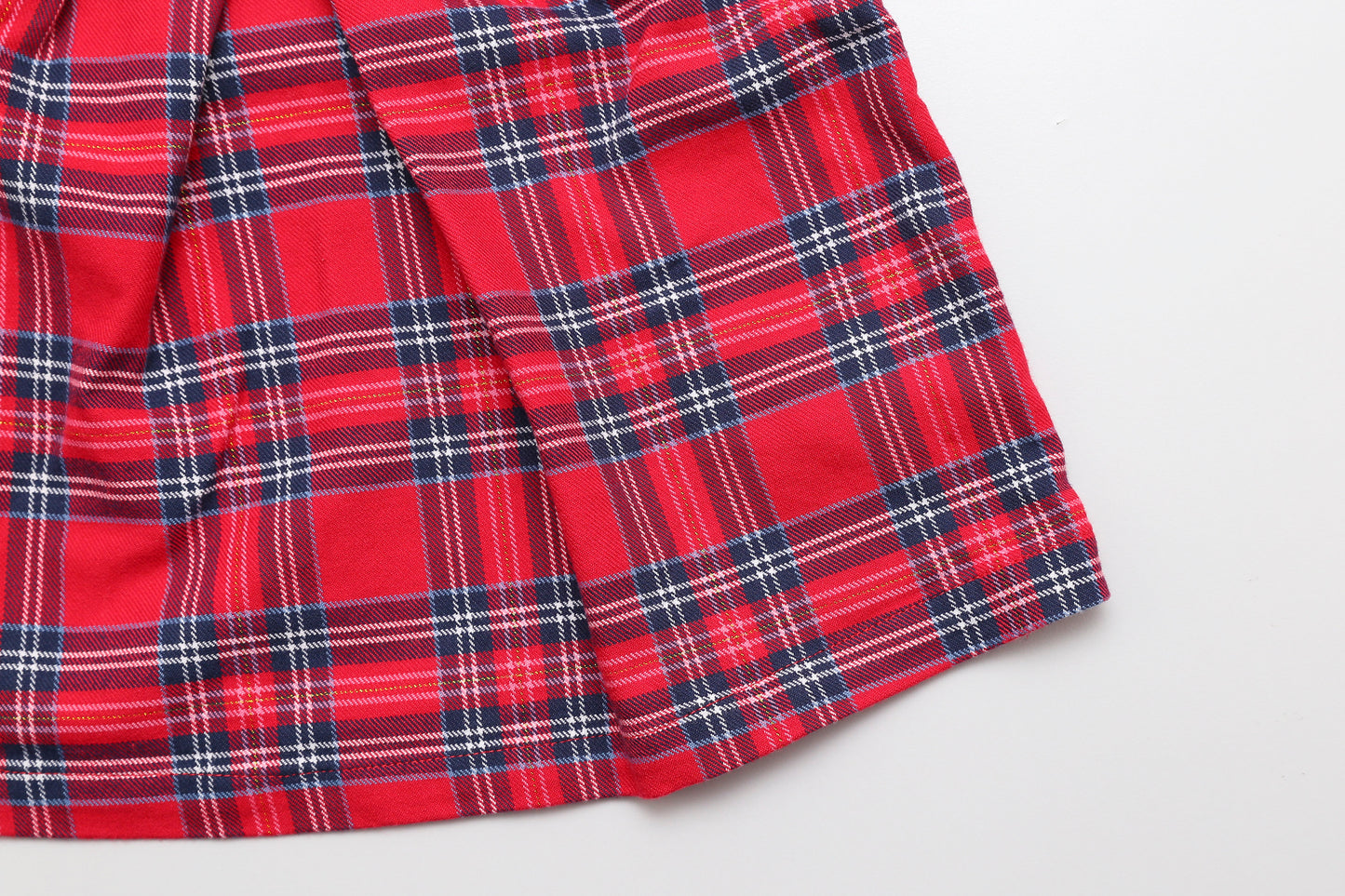 Rotes ärmelloses Kleid mit Karomuster (74) - KlugeMutti
