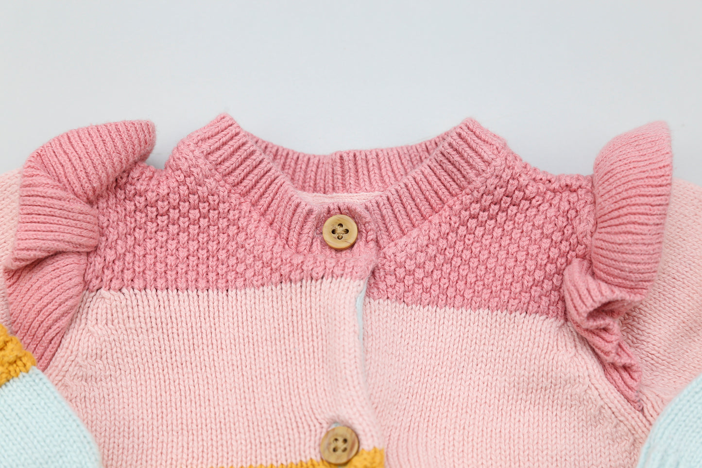 Rosa-gelber Strickcardigan (56) - KlugeMutti