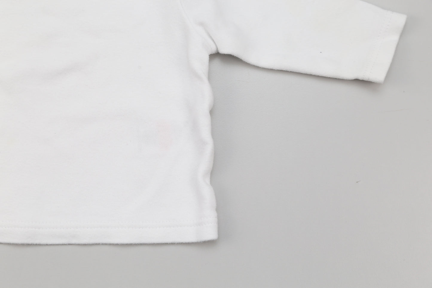 Weißes Langarmshirt aus dickerer Baumwolle (62) - KlugeMutti