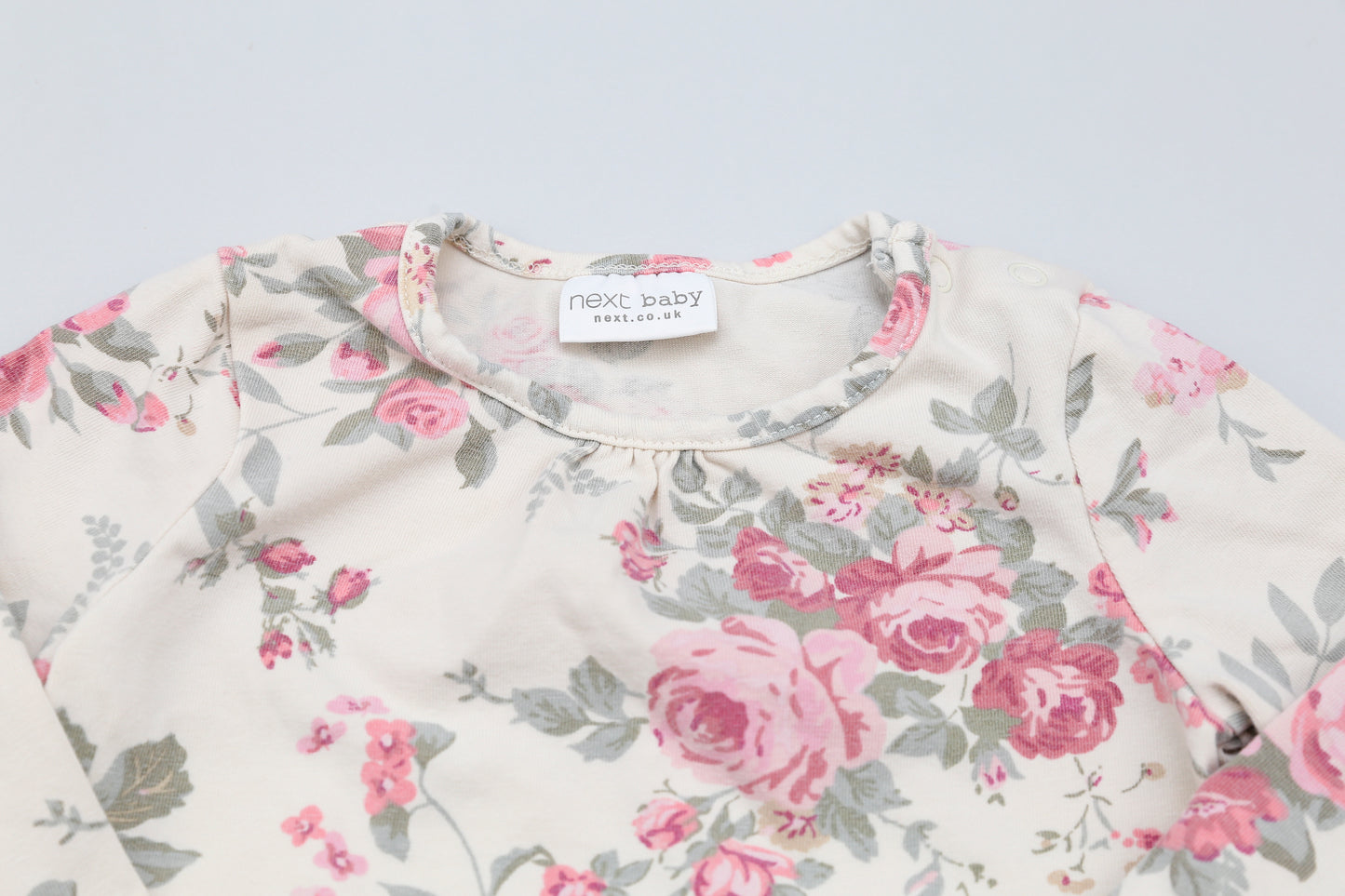 Geblümtes Langarmshirt (62) - KlugeMutti