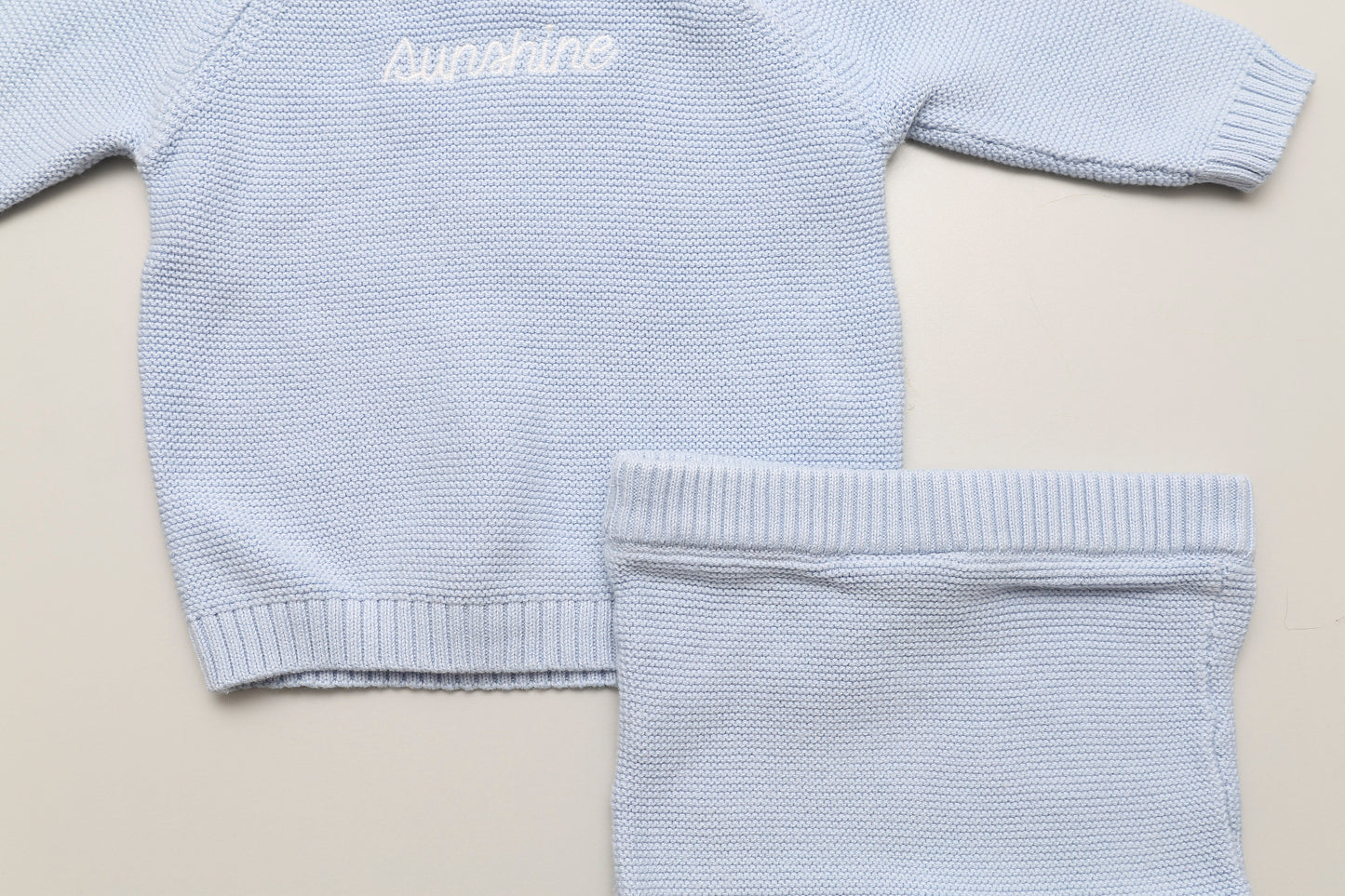 Hellblaues Strickset (62) - KlugeMutti