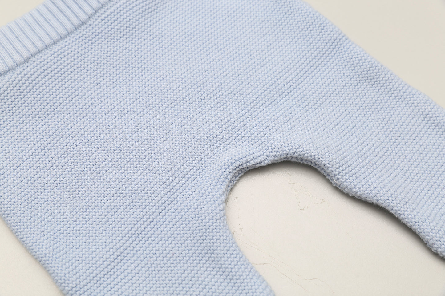 Hellblaues Strickset (62) - KlugeMutti
