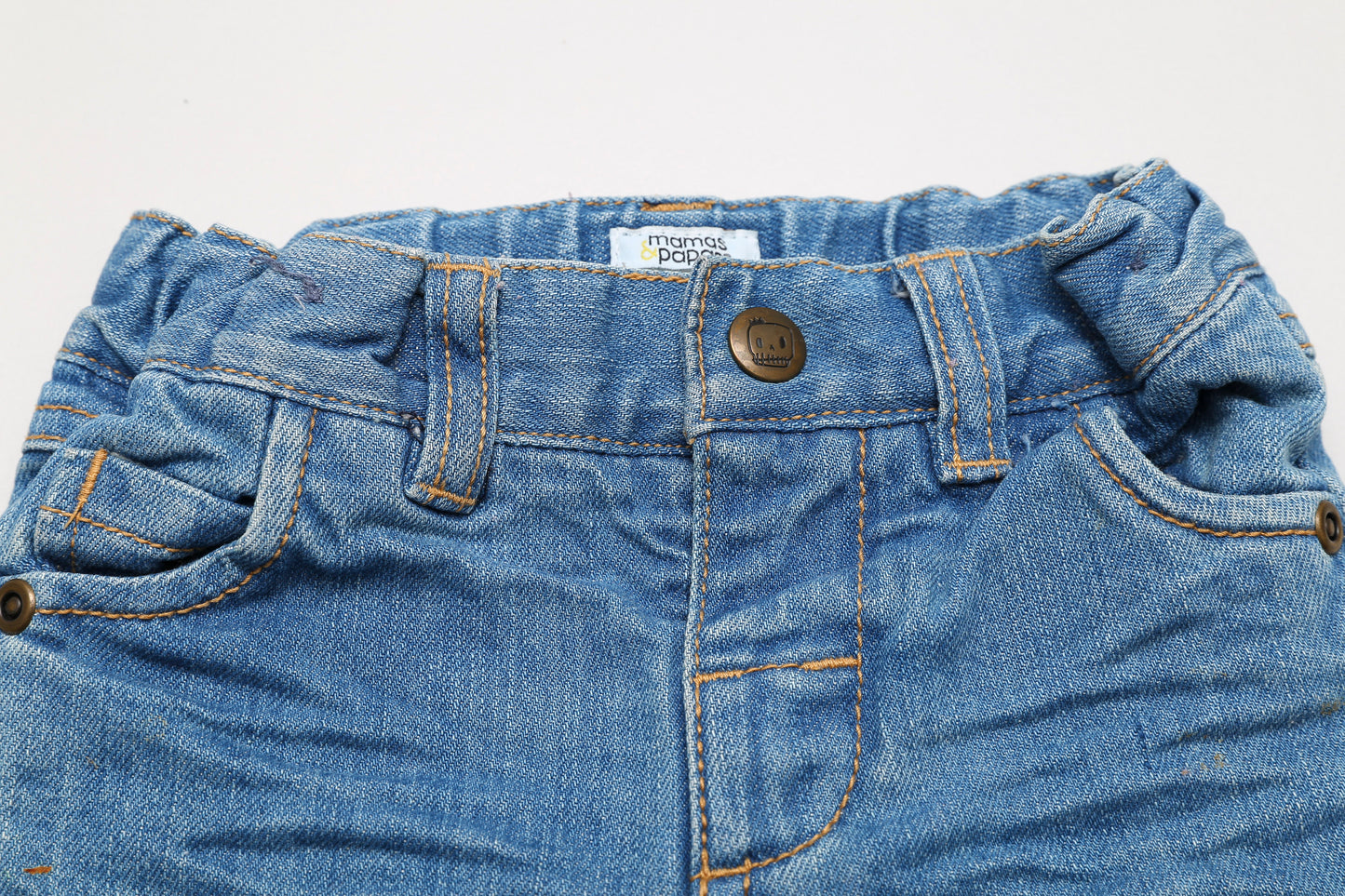 Jeans mit Piratenknöpfen (62) - KlugeMutti