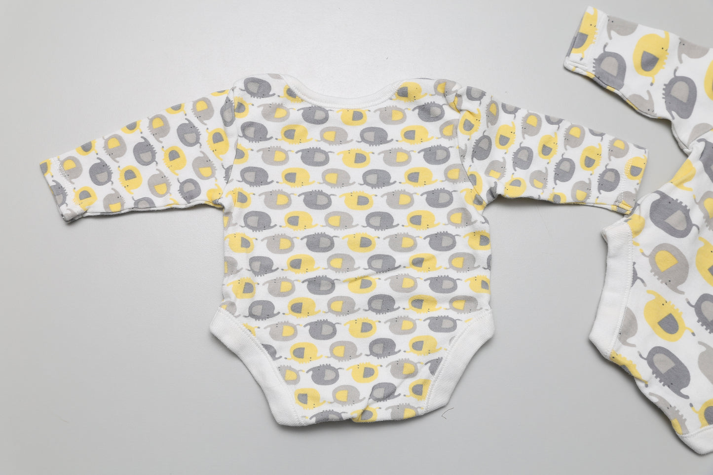 Langarm-Body-Set aus Baumwolle mit kleinen Elefanten (56) - KlugeMutti