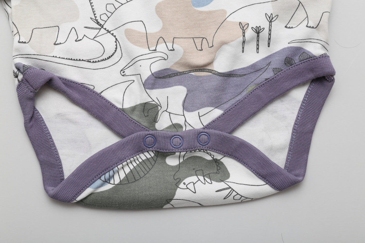 Bunter Langarm-Body mit Dino-Motiv (92)