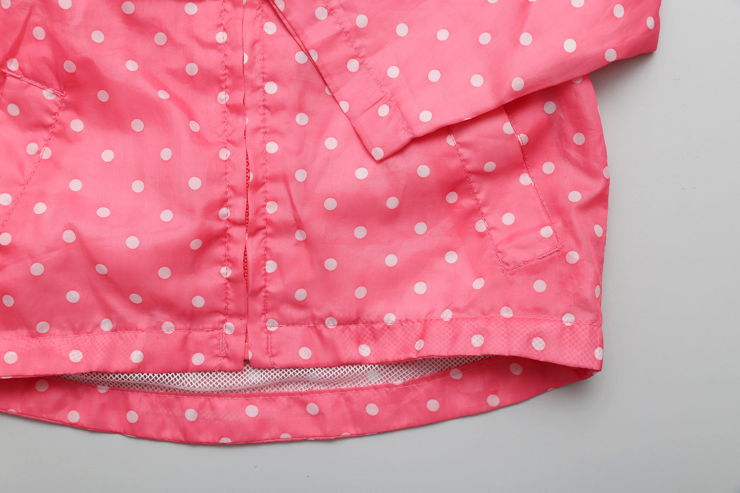 Rosa Windjacke/Regenjacke mit Punkten (80-86) - KlugeMutti