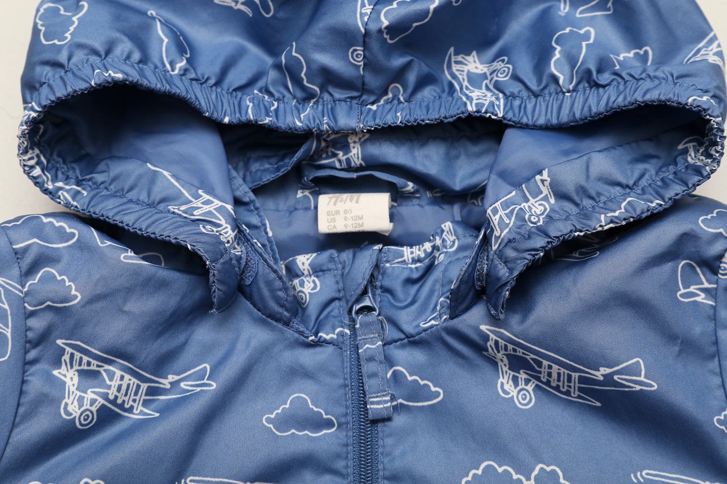 Windjacke mit Flugzeug- und Hubschrauber-Motiv (80) - KlugeMutti