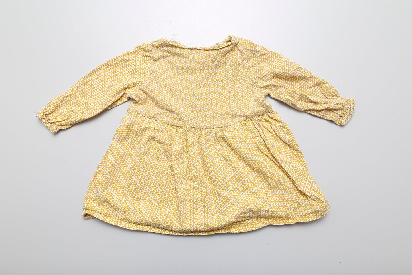 Wunderschönes gelbes Mädchenkleid (74)