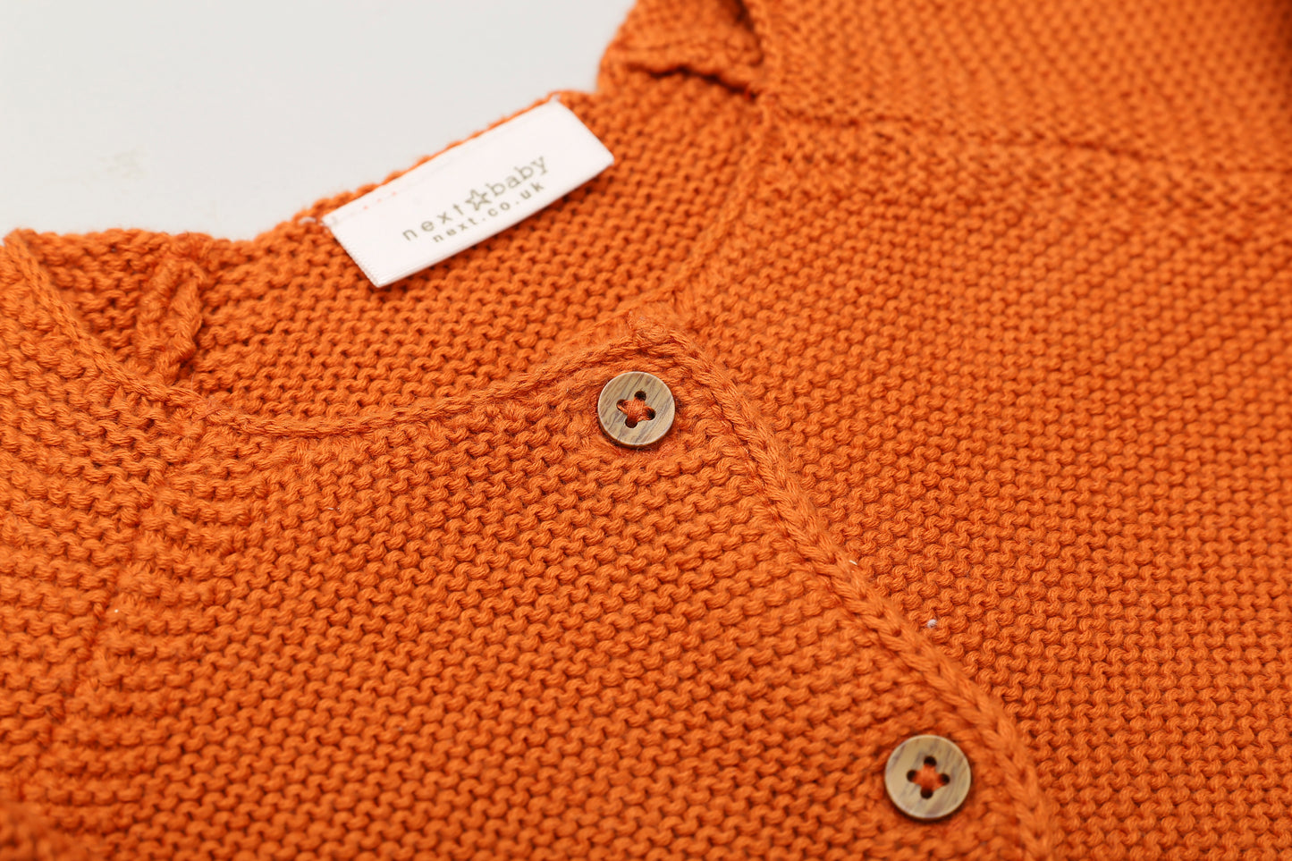 Wunderschönes Kleid mit gestricktem Pullover (68)