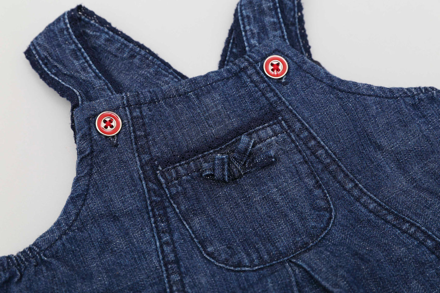Jeanskleid mit kleiner Tasche vorne (68)
