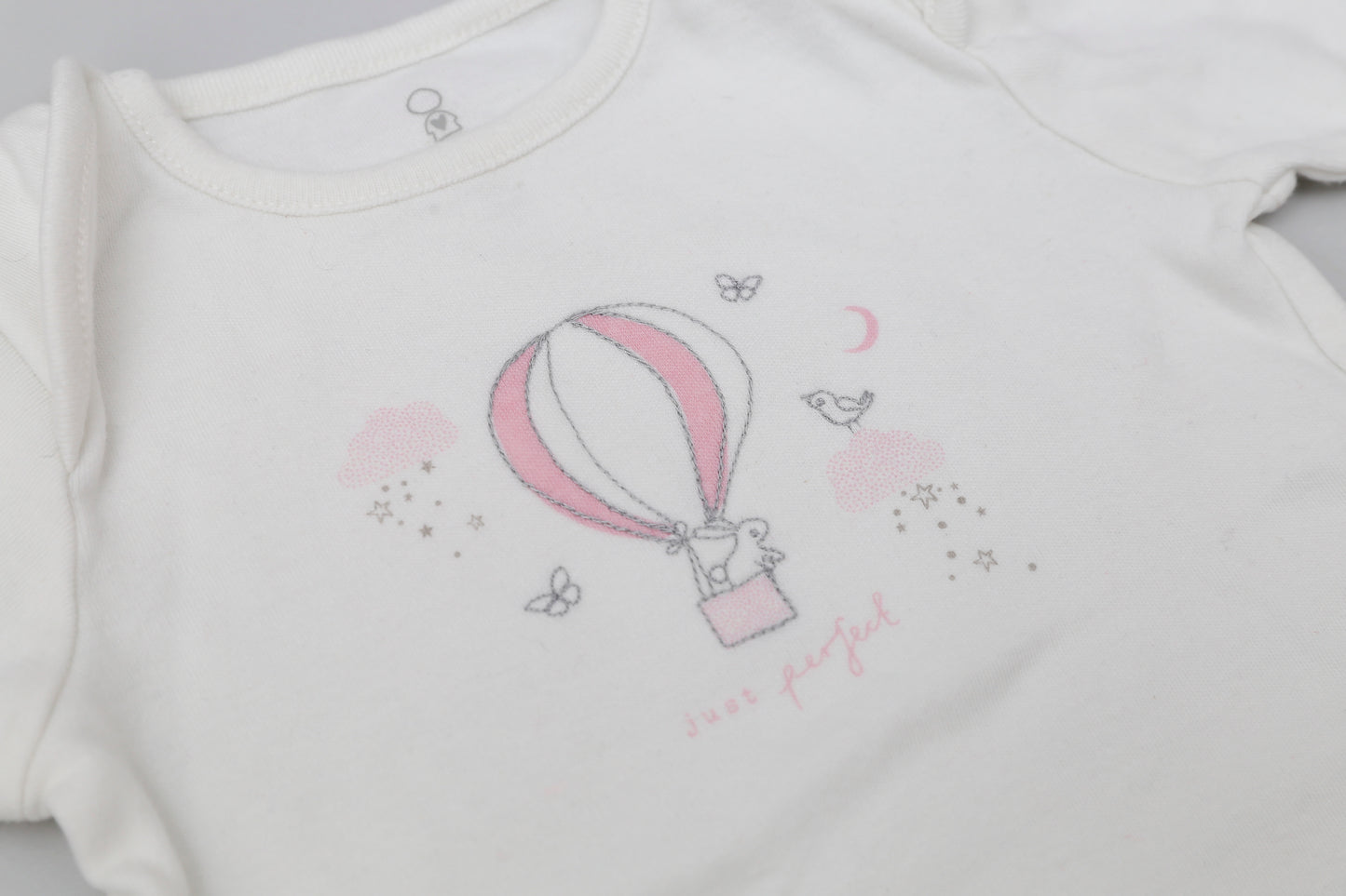 Langarmbody mit Heißluftballon- und Hasenmotiv (68) - KlugeMutti