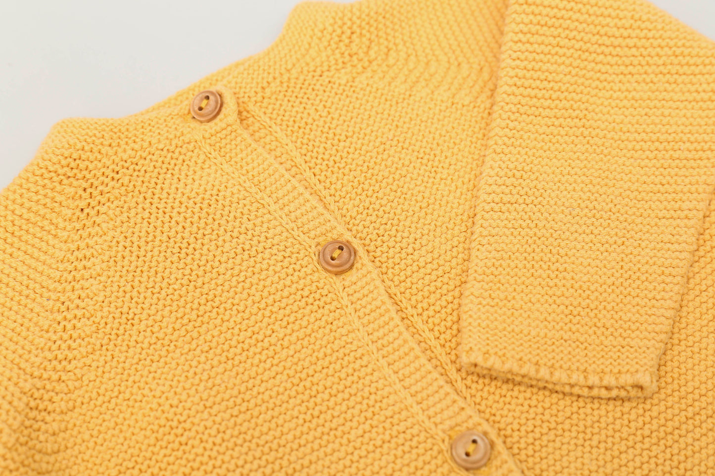 Senfgelber Strickcardigan (68) - KlugeMutti