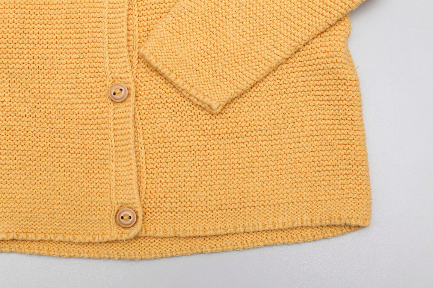 Senfgelber Strickcardigan (68) - KlugeMutti