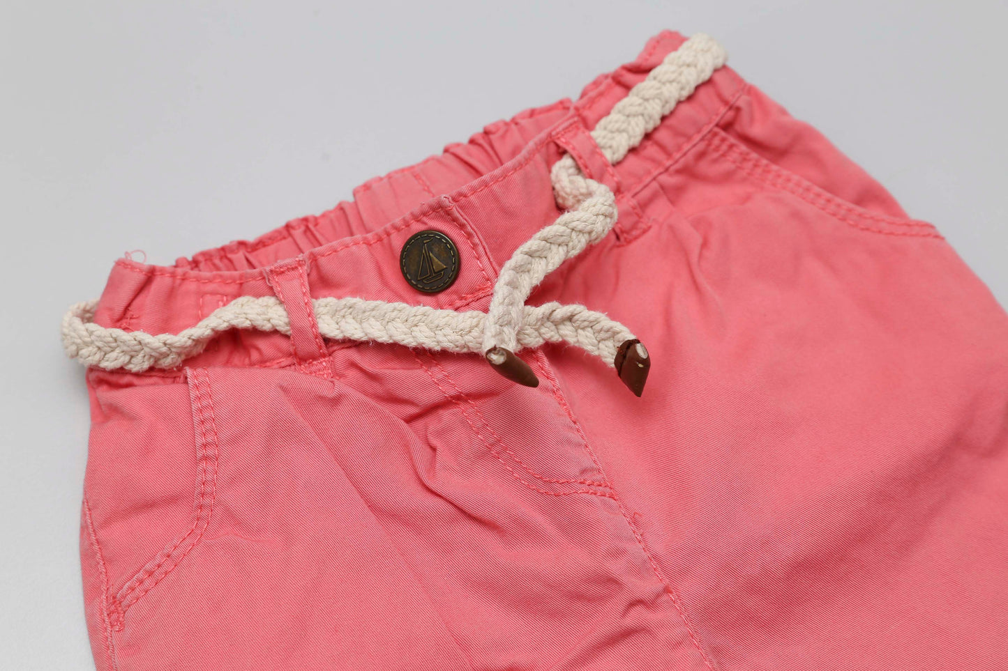 Rosa Stoffhose mit verstellbarem Bund (80)