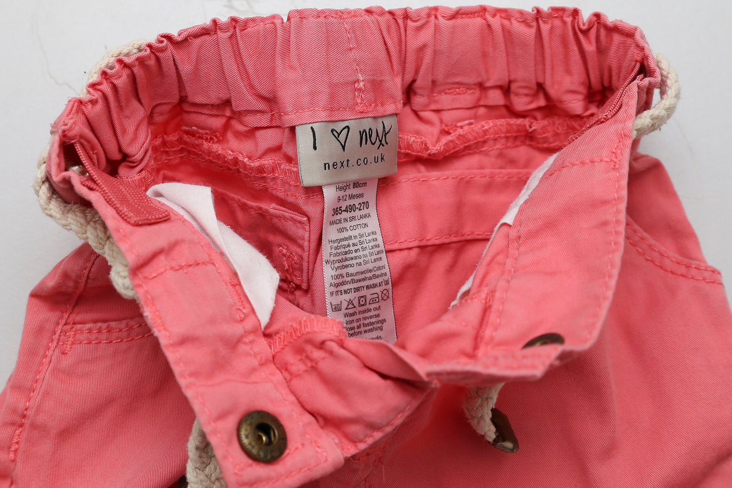 Rosa Stoffhose mit verstellbarem Bund (80)