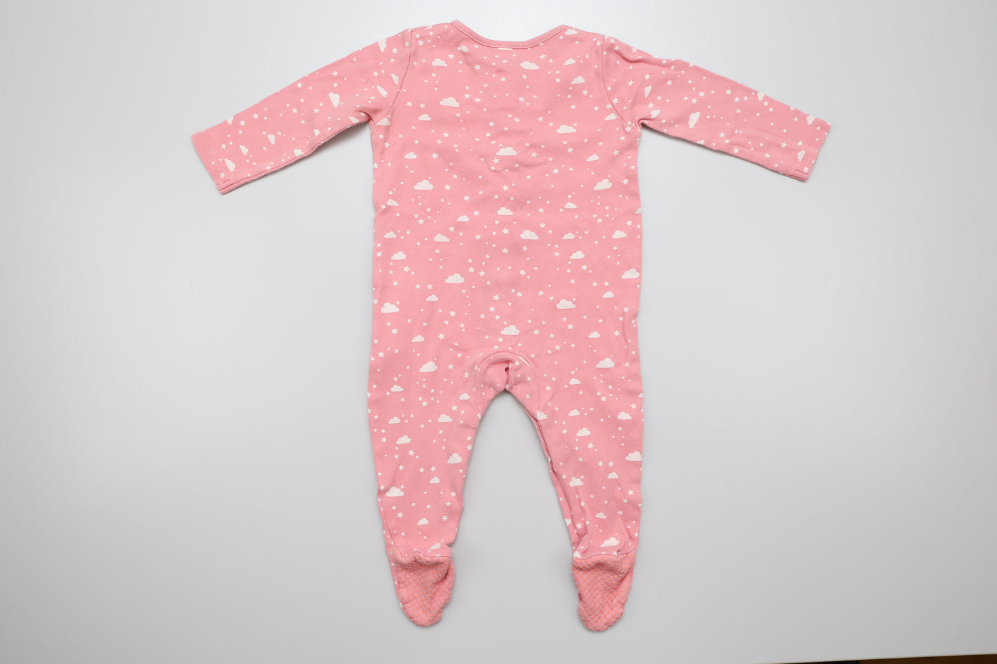 Set aus rosa Fußstramplern mit Streifen- und Wolkenmuster (80) - KlugeMutti