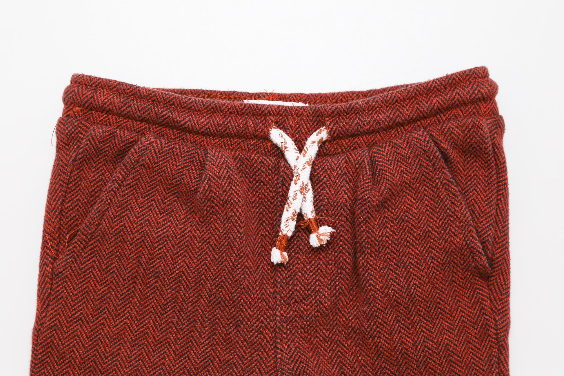Gefütterte braune Hose (80) - KlugeMutti