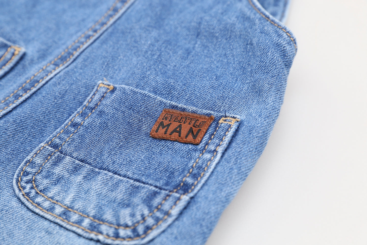 Latzhose aus Jeansstoff (68) - KlugeMutti