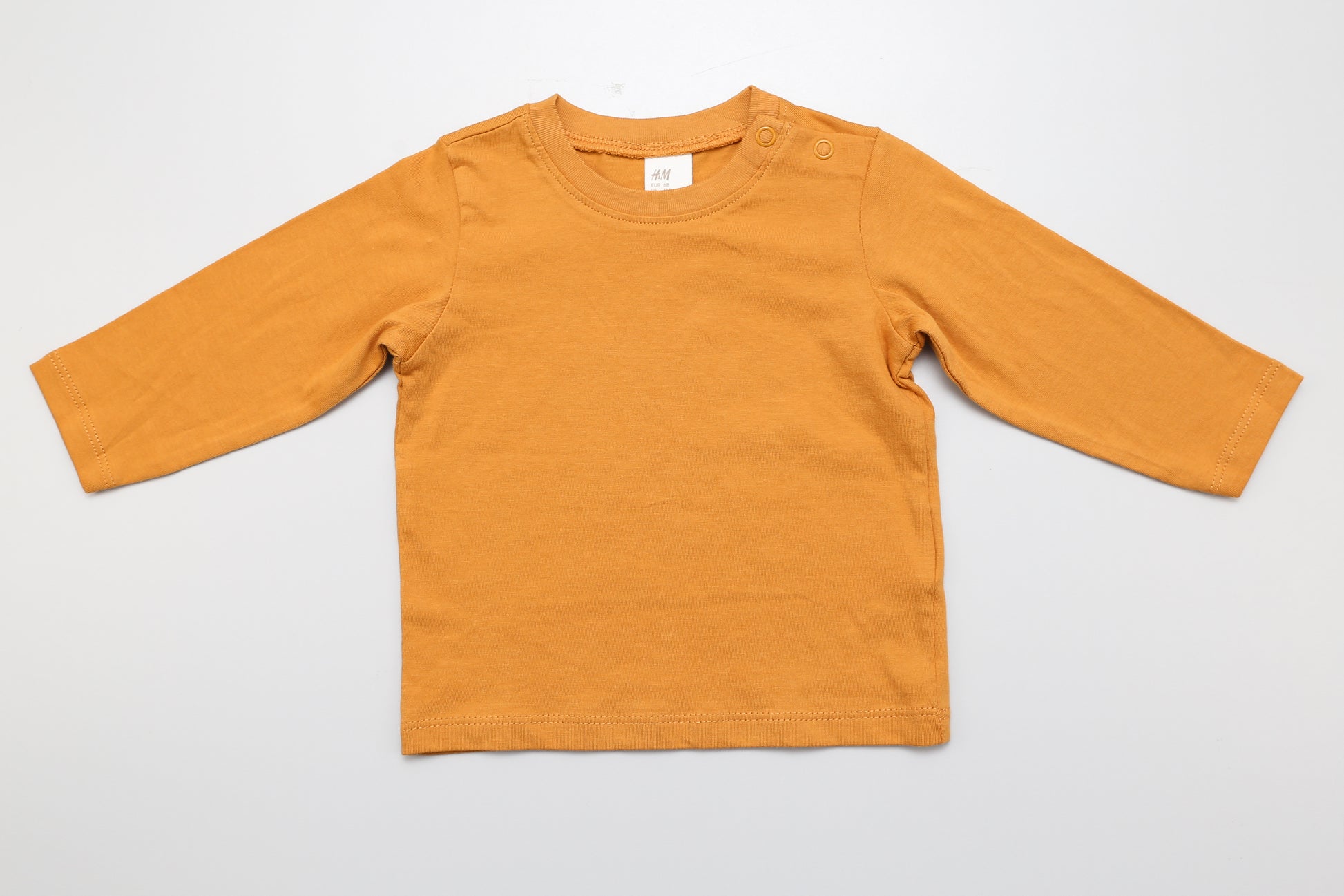 Senfgelbes Langarmshirt