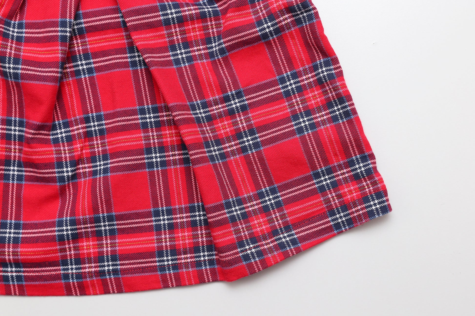 Rotes ärmelloses Kleid mit Karomuster (74) - KlugeMutti