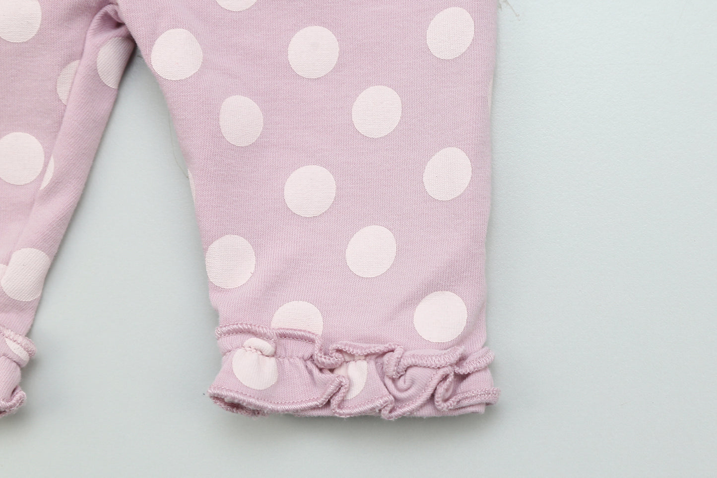 Lila Leggings mit Punkten (56) - KlugeMutti