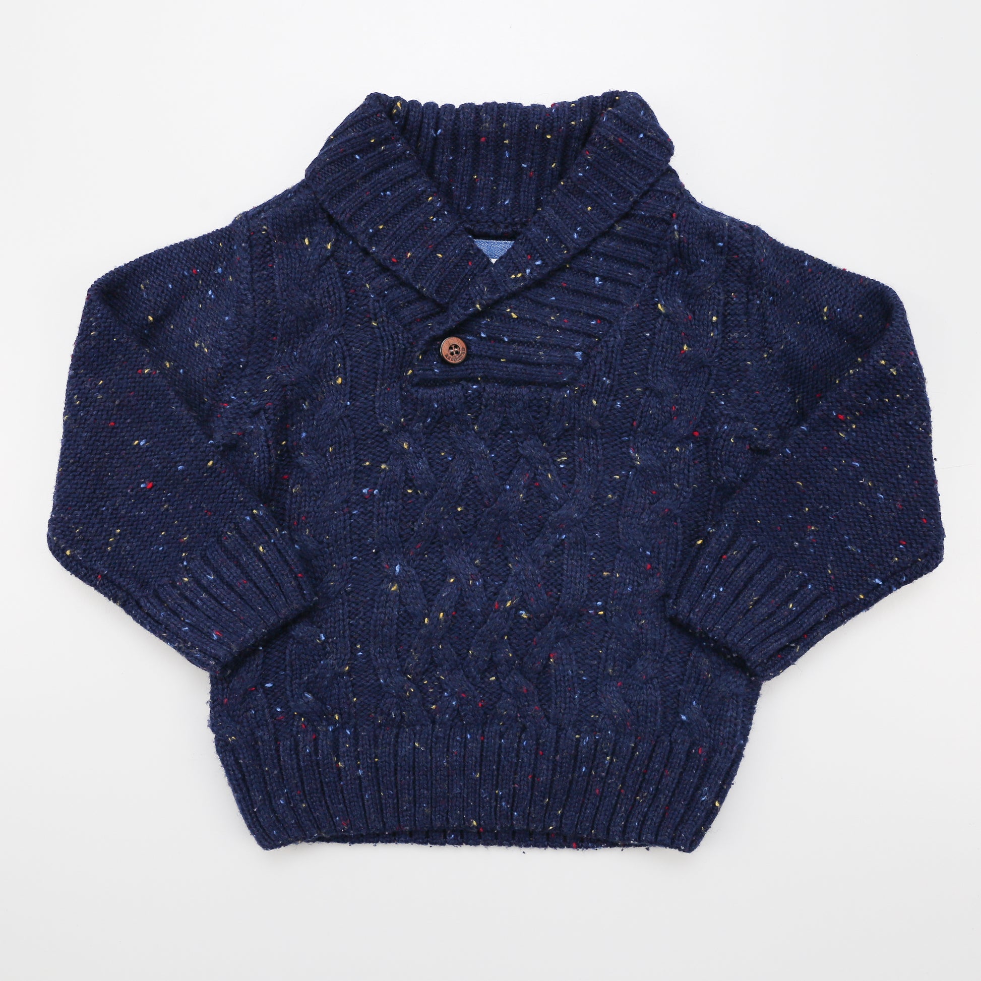 Dicker, gestrickter, dunkelblauer Pullover mit Kragen für Jungen.