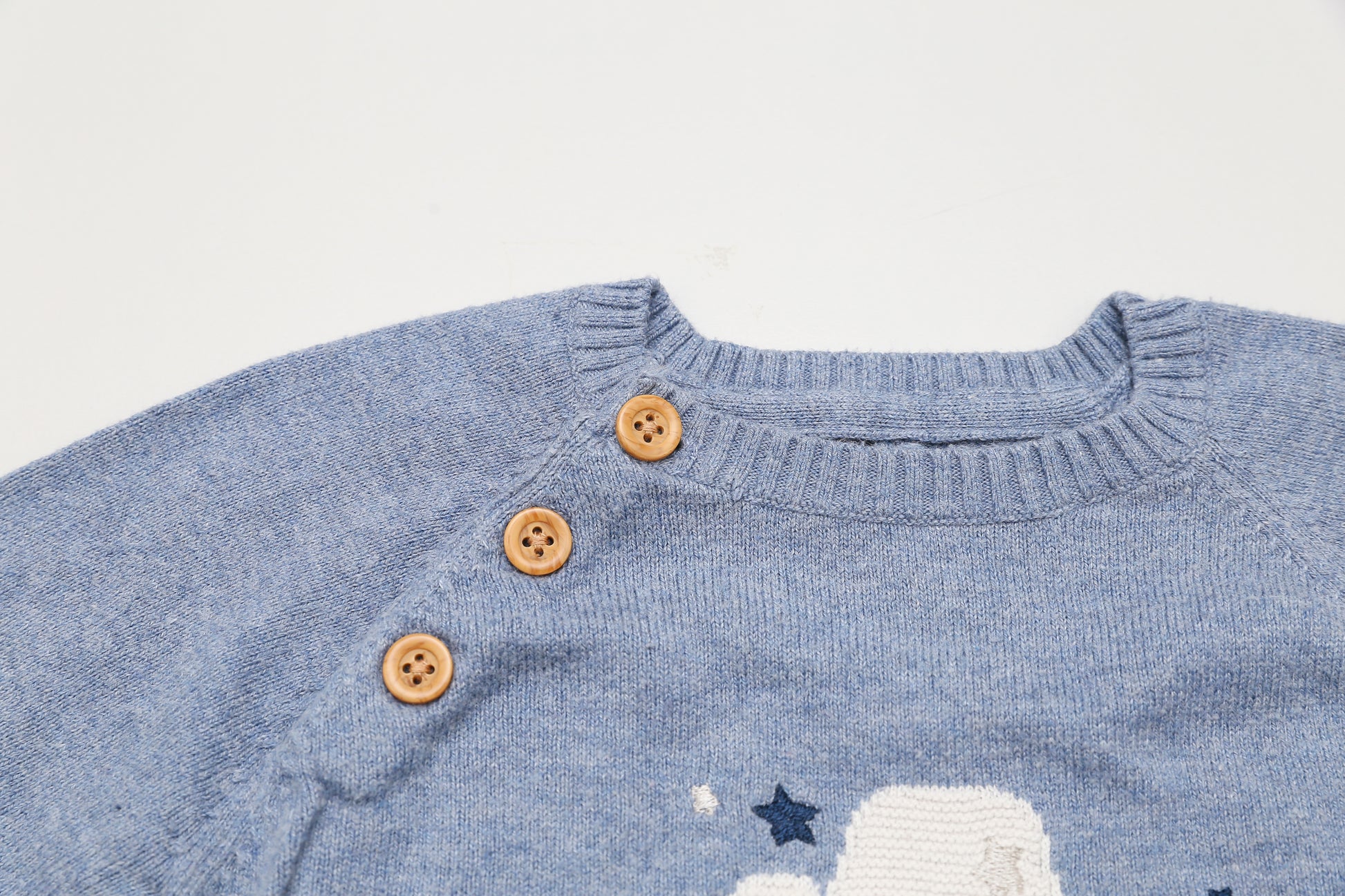Hellblauer Pullover (62-68) - KlugeMutti