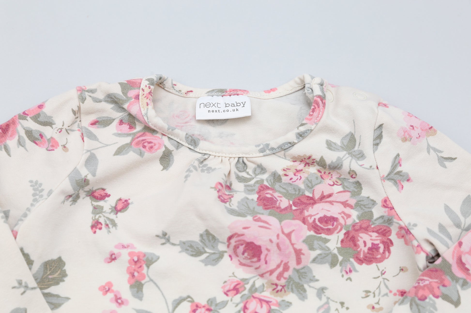 Geblümtes Langarmshirt (62) - KlugeMutti