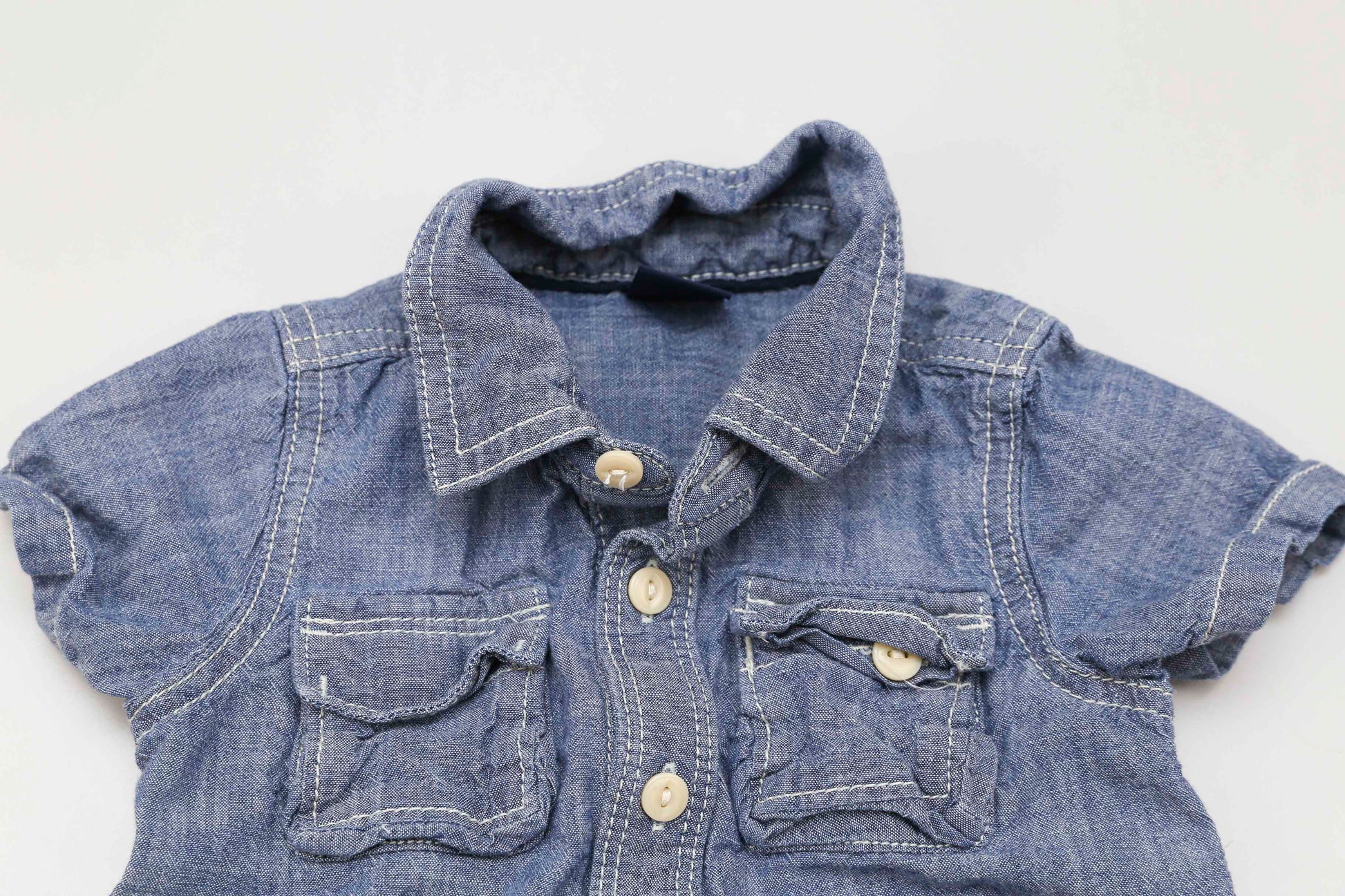GAP Jeans-Spieler mit Kragen (80) - KlugeMutti
