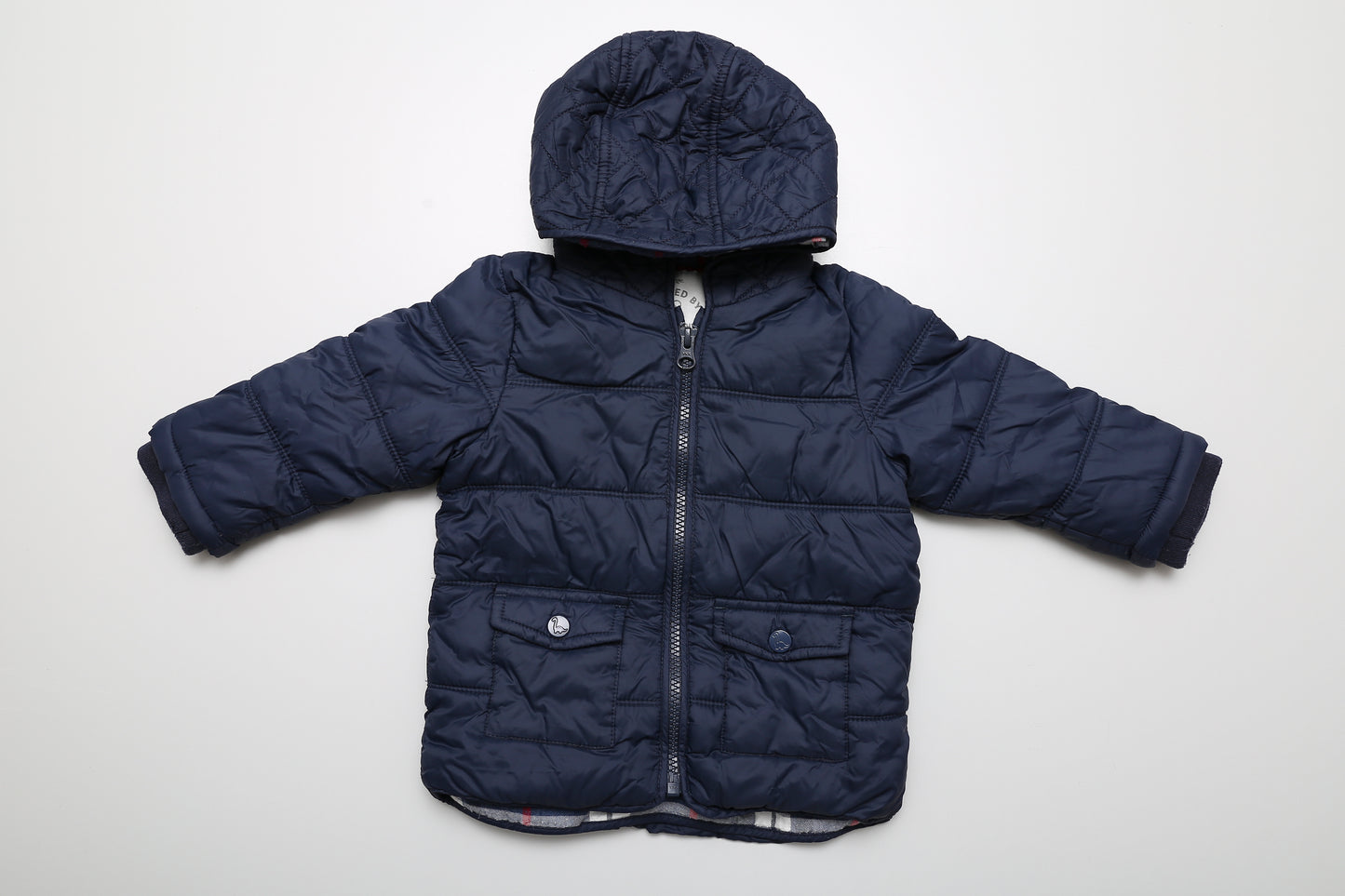 Dunkelblauer Frühlingsmantel für Jungen mit Kapuze. Mit Reißverschluss. gr. 80