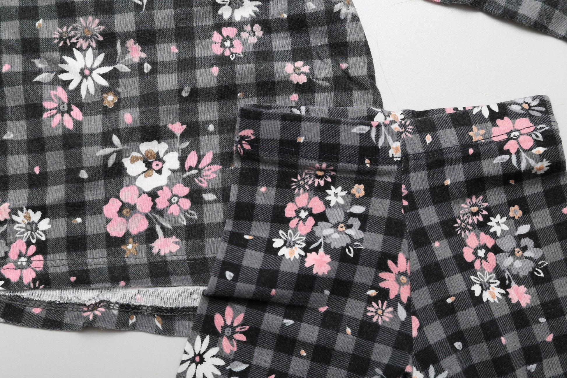 Mädchen-Set mit Blumenmuster (68) - KlugeMutti