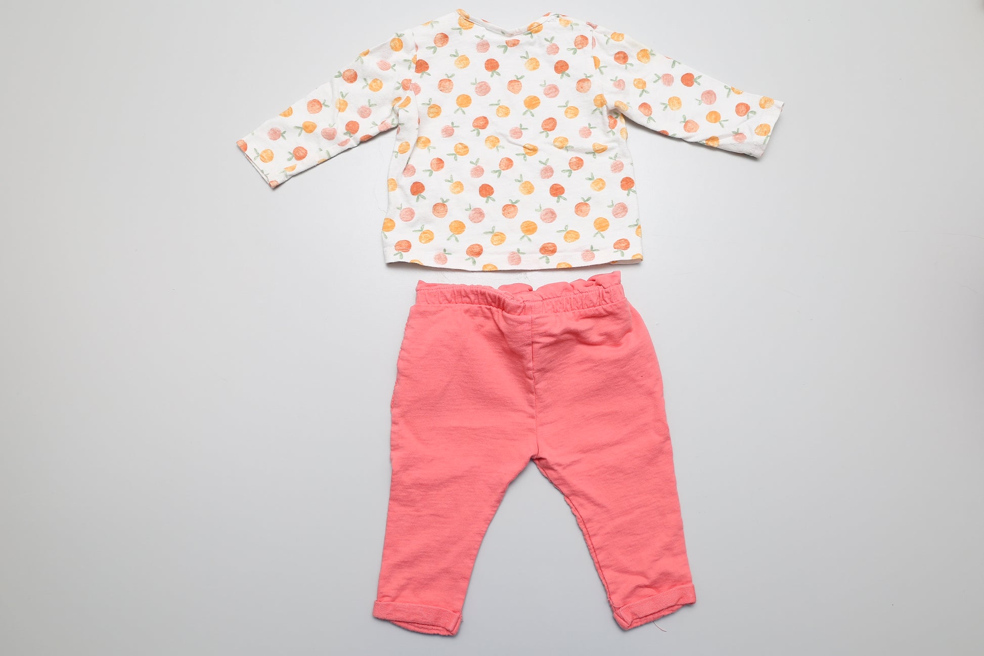 Fröhliches, buntes Zara-Set (68) - KlugeMutti