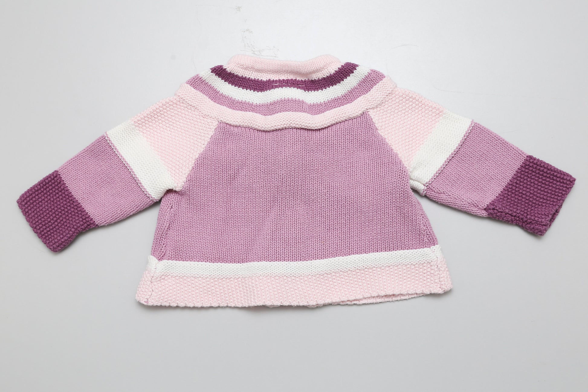 Lili Strickcardigan mit Knöpfen (68) - KlugeMutti